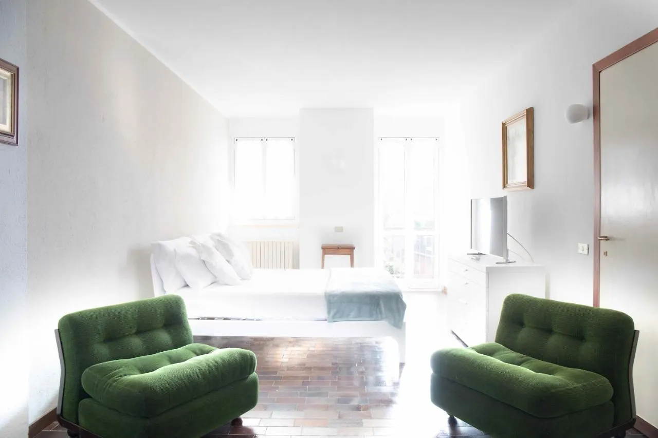 The Postcard By Design Studio Varenna Apartamento